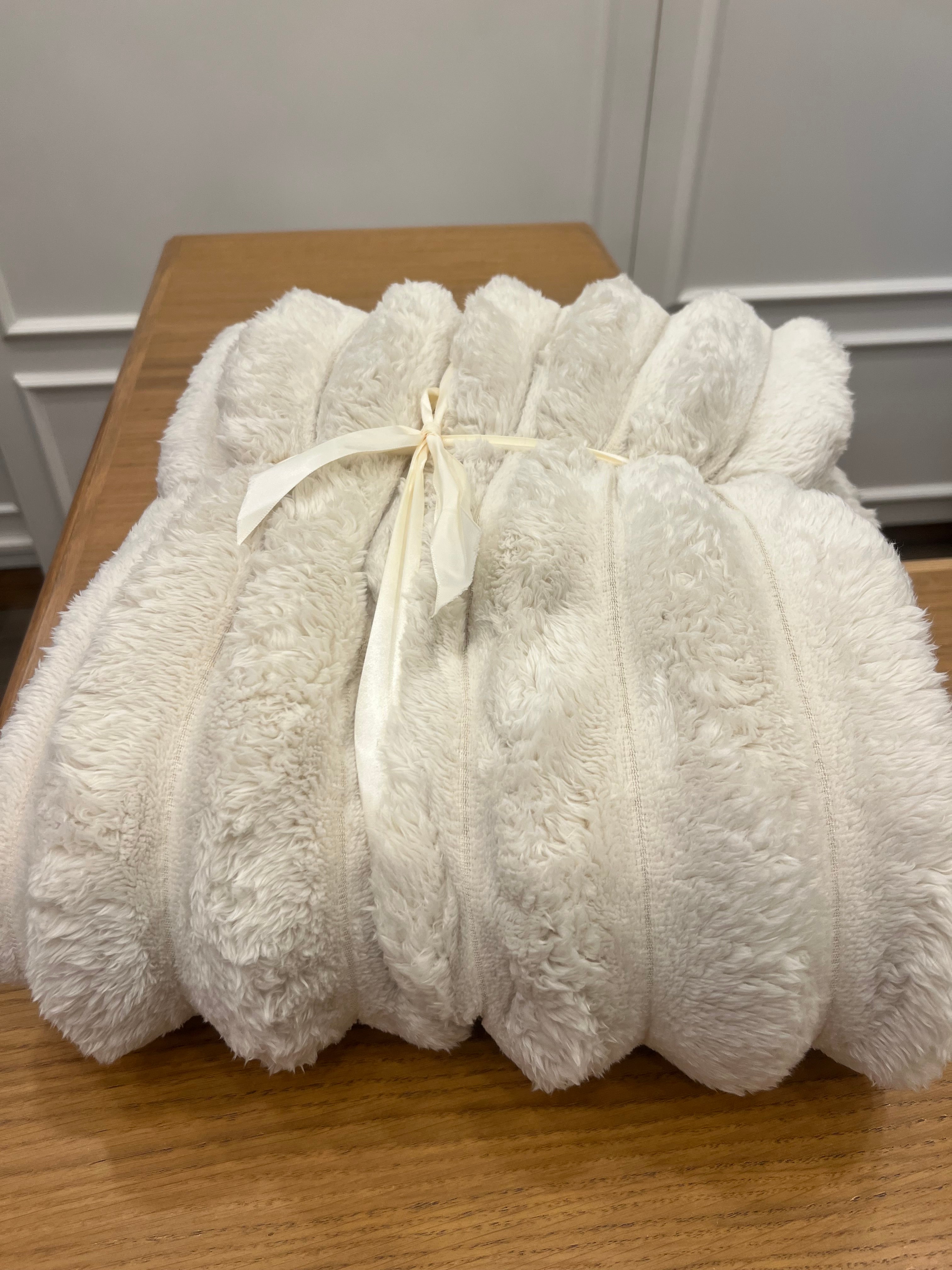 Plaid coste larghe effetto pelliccia