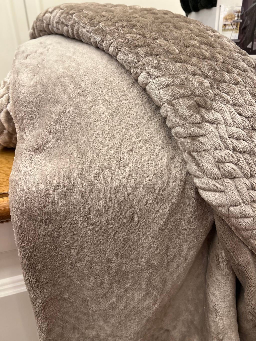 Plaid effetto goffrato 200x240 cm