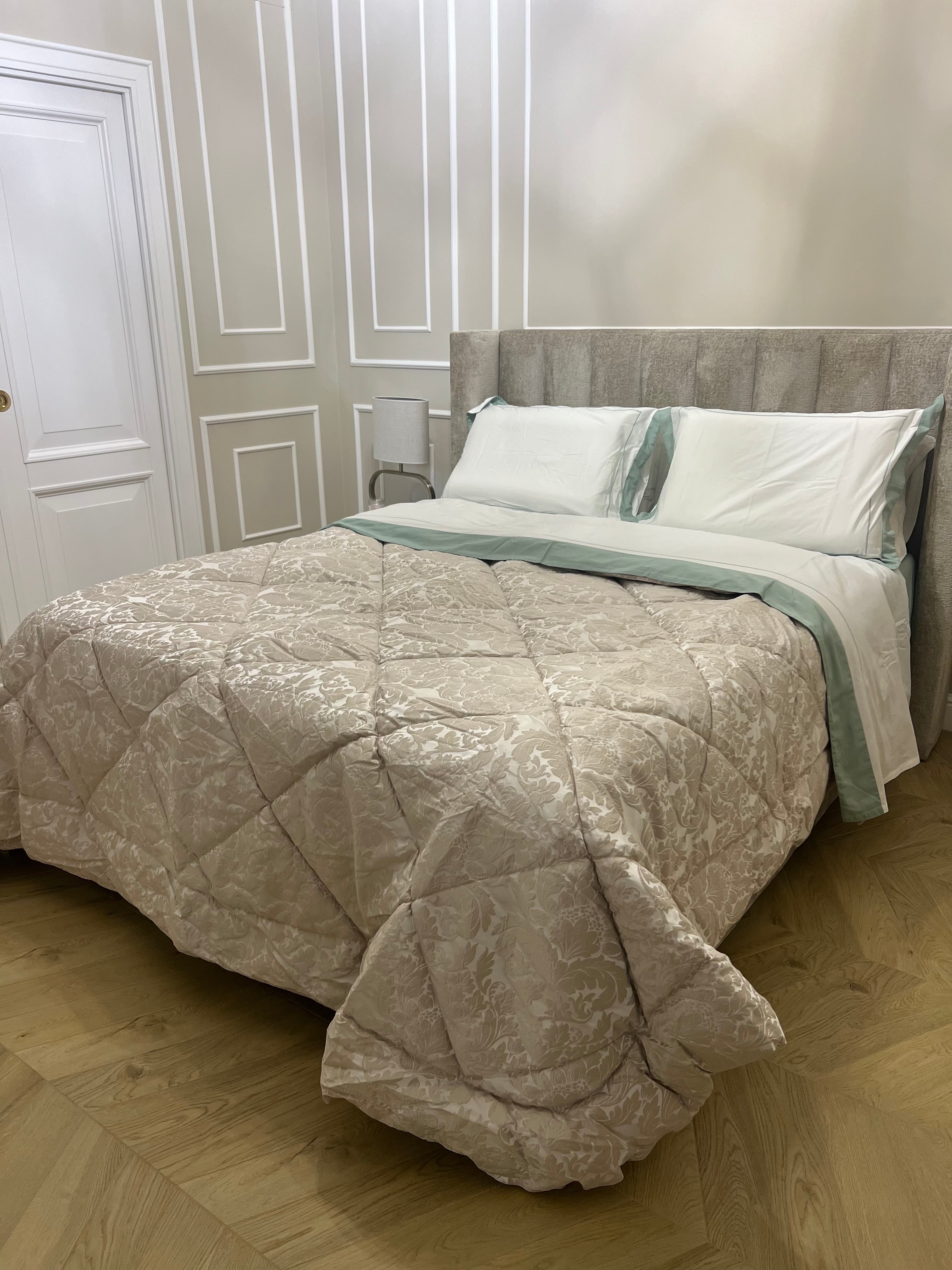 Trapunta matrimoniale jacquard