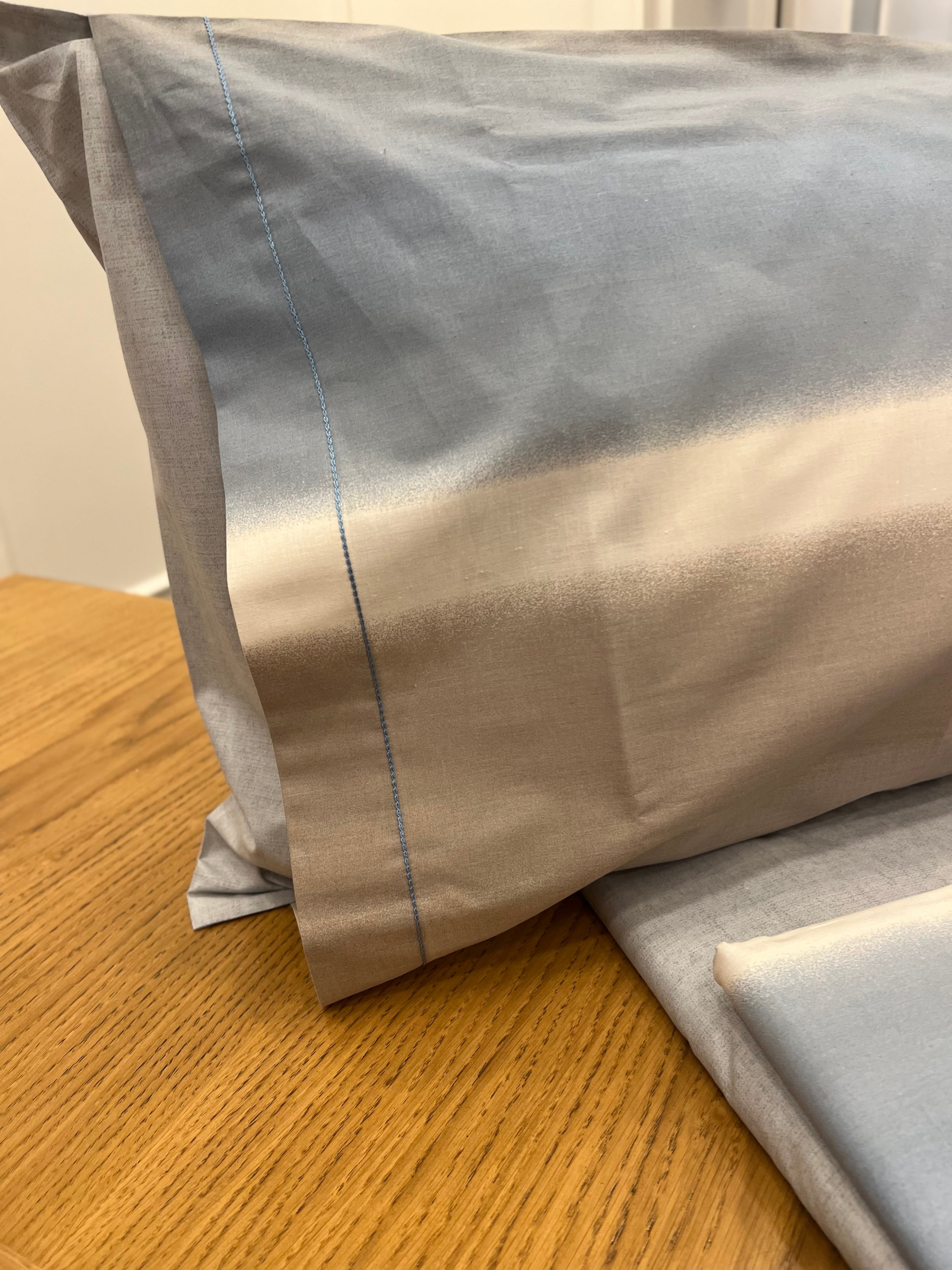 Lenzuola fantasia sfumata