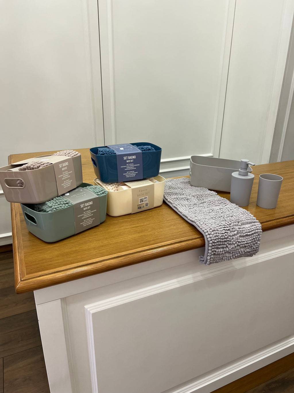 Set 4 pezzi bagno