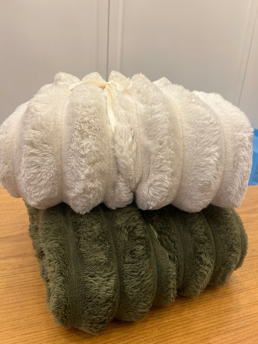 Plaid coste larghe effetto pelliccia