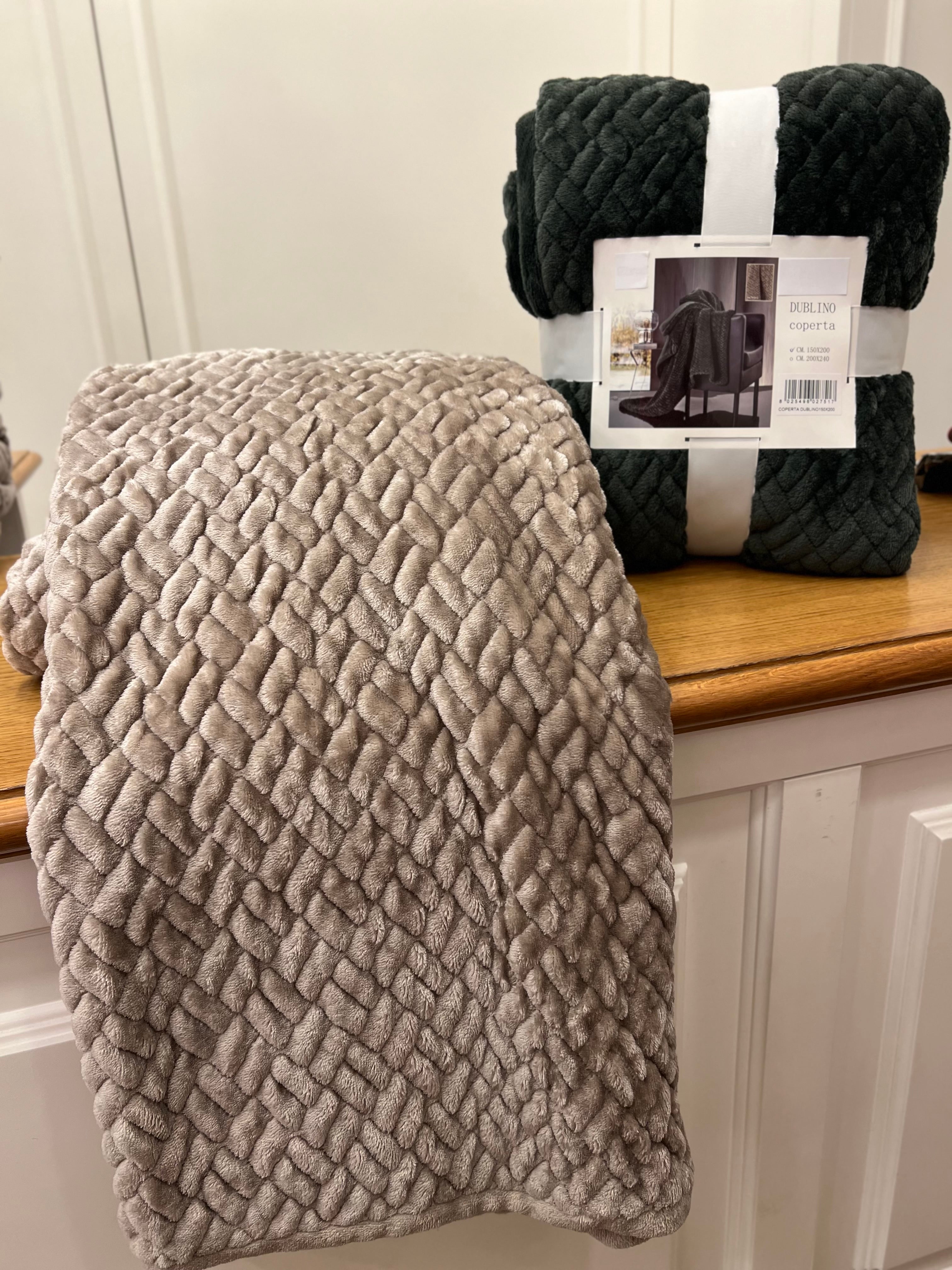 Plaid effetto goffrato 150x200