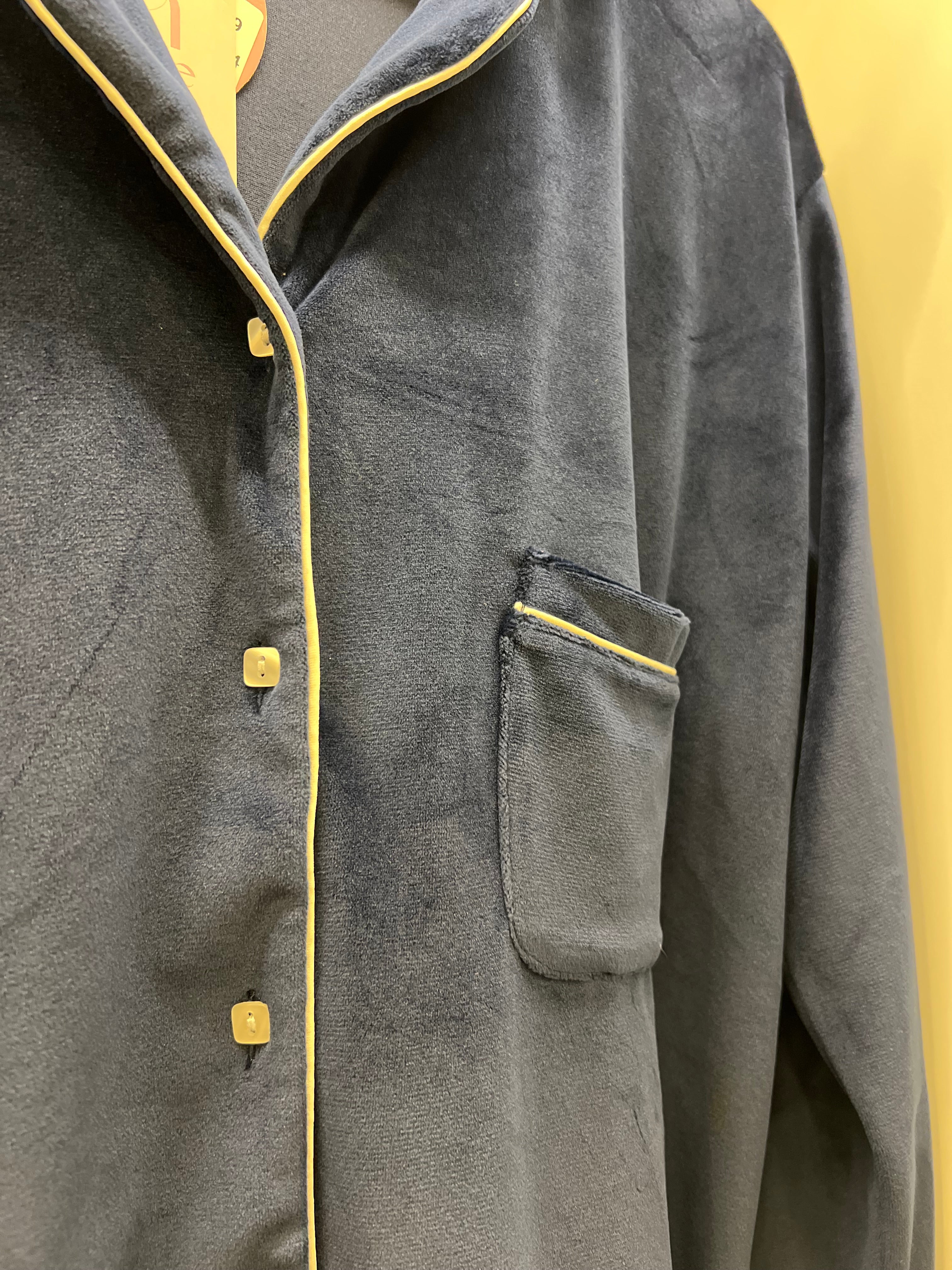 Pigiama donna in velluto modello uomo