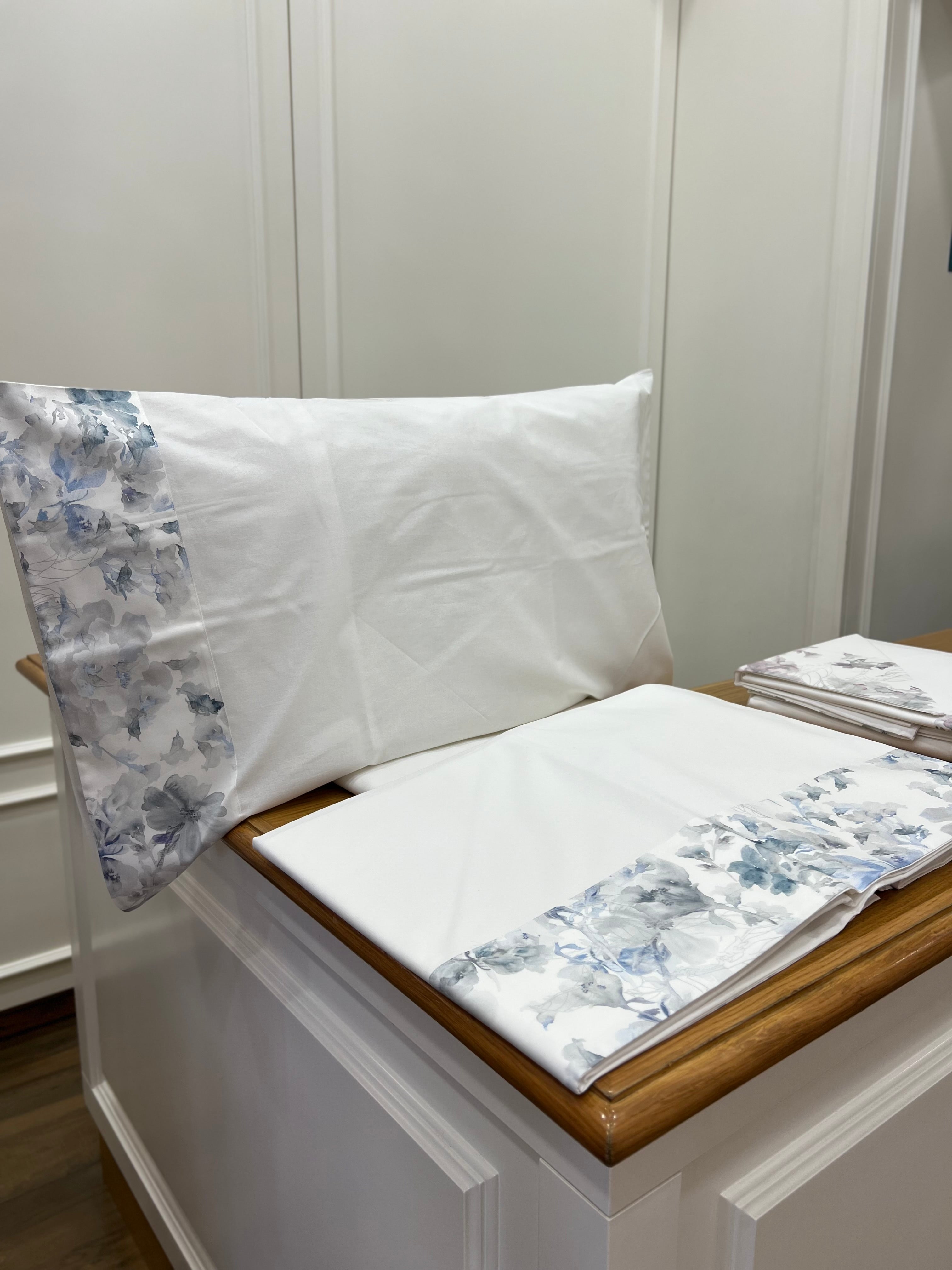 Completo lenzuola bordo a fiori