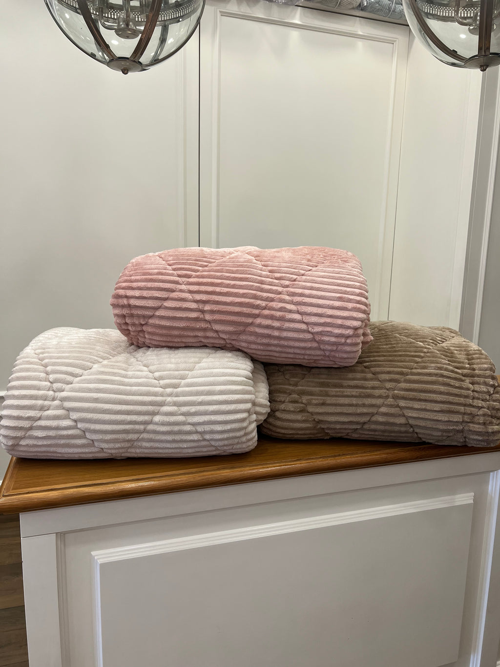 Trapunta in ciniglia rigata singola