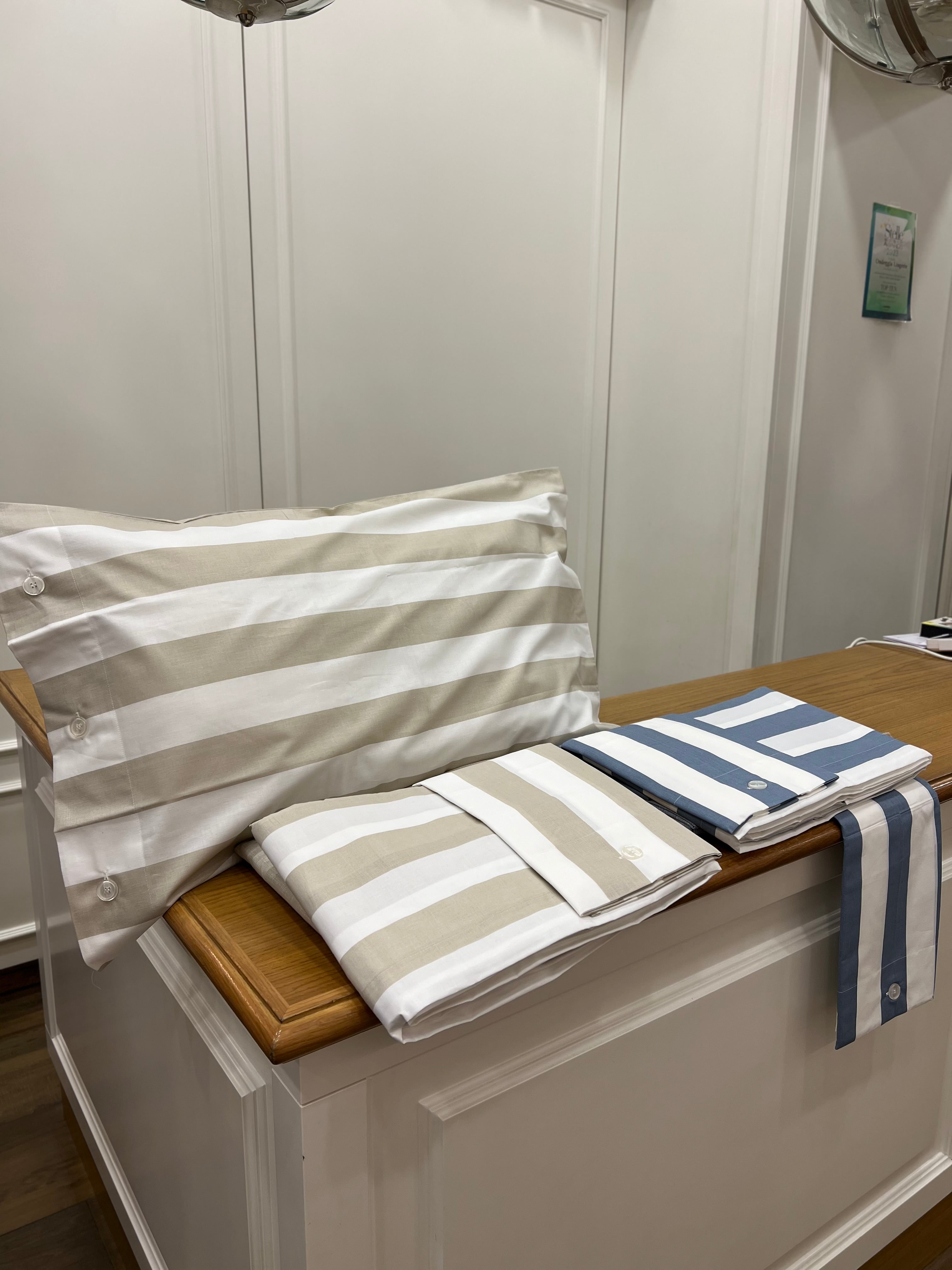 Completo lenzuola copriletto Lumiere