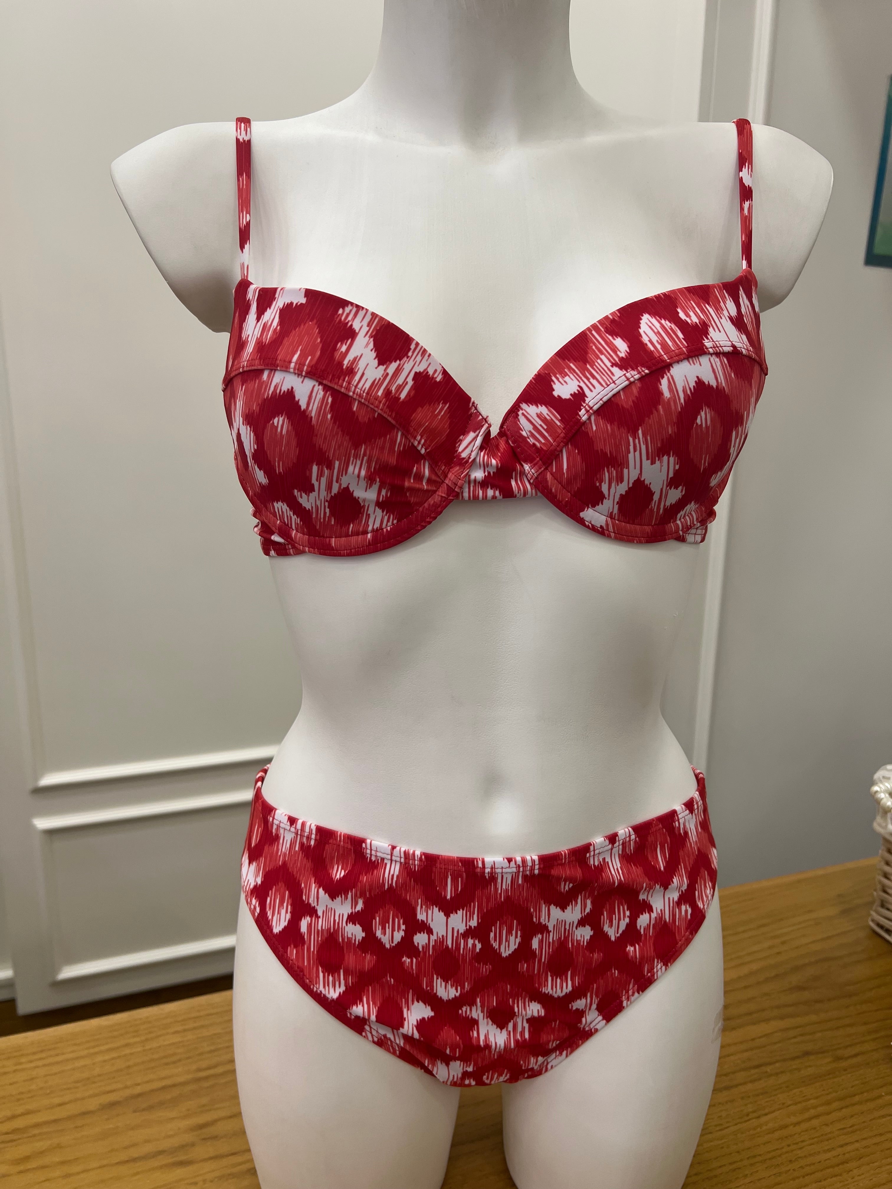 Bikini red