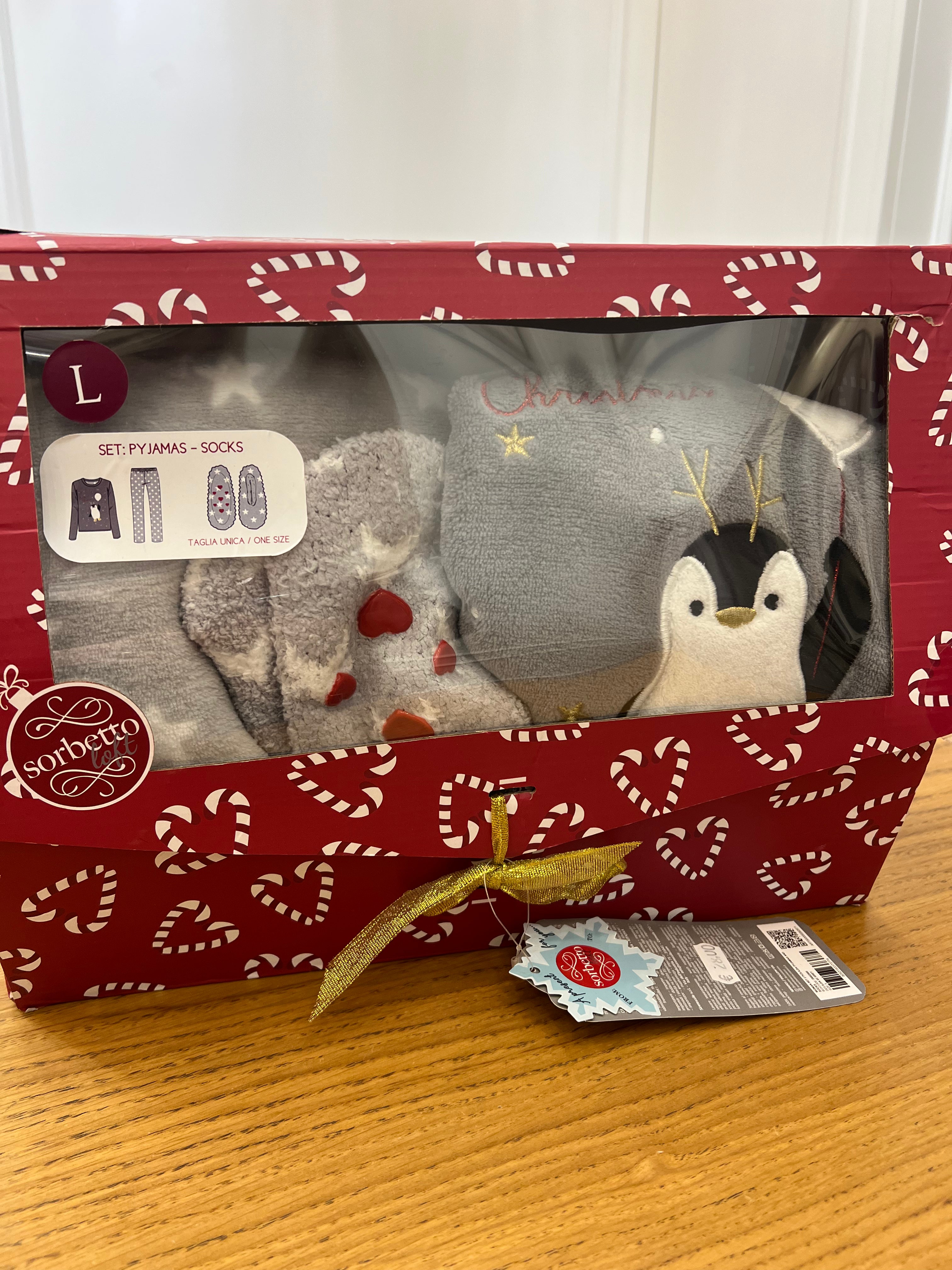 Box regalo pigiama + calzini pinguino