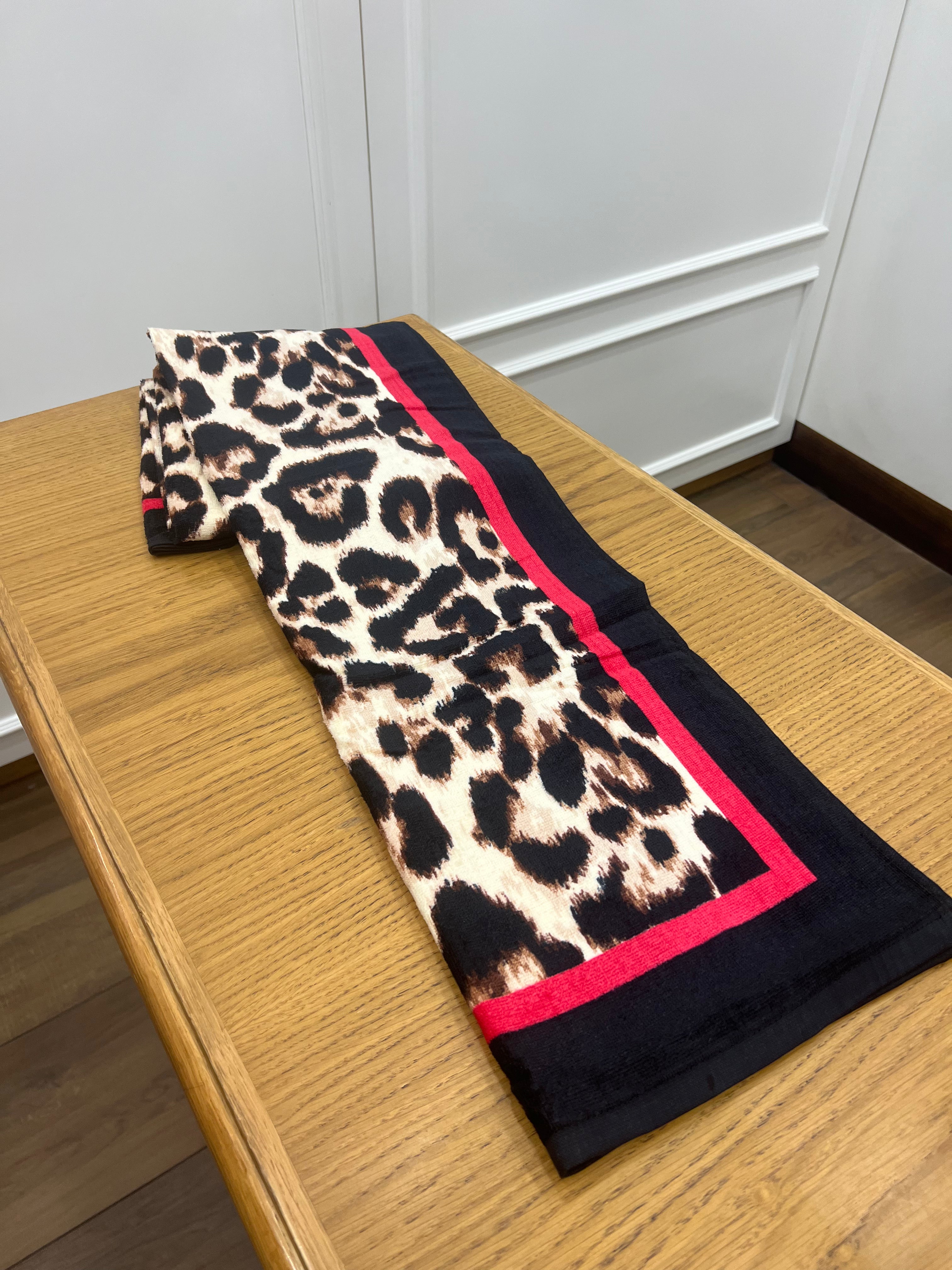 Telo mare rose & animalier